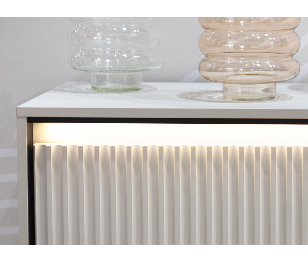Komoda z oświetleniem TREND TR-03 Biała